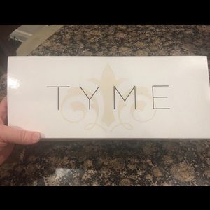 🌸TYME IRON EUC🌸